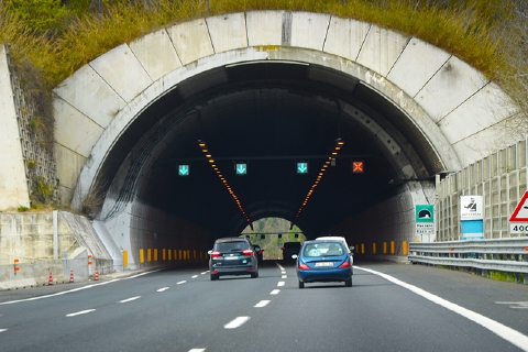 «Autostrada gratuita tra Sesto Calende e Castelletto Ticino»