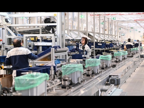 In Europa +2,8% le auto vendute a marzo, Stellantis fa -5,9%
