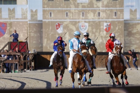 Palio, San Martino e San Domenico scaldano i motori