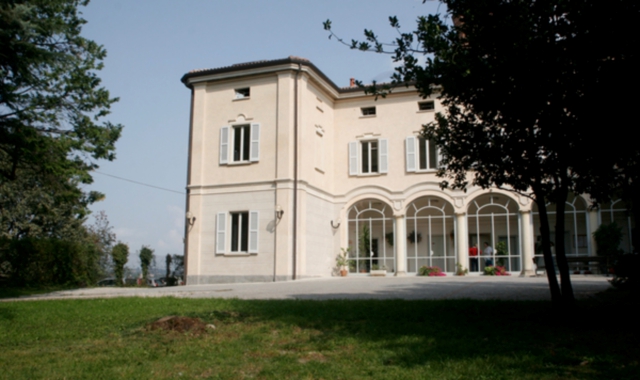 Villa Colombo a Oggiona con Santo Stefano