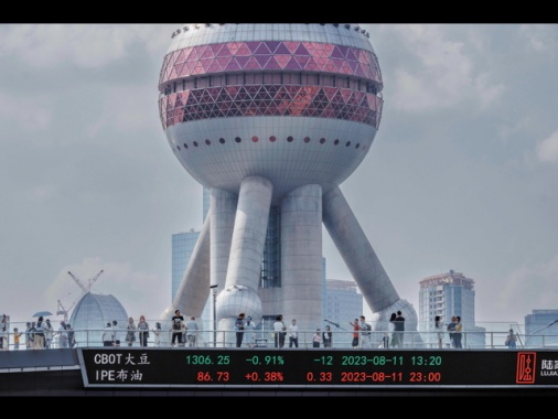 Borsa: Asia in ripresa, caute le cinesi