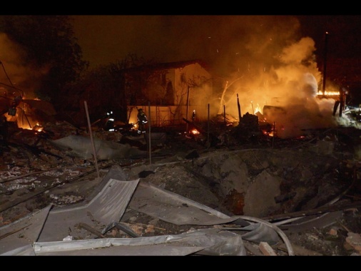 Kiev, notte di raid russi, in 24 ore 2 morti a Dnipro e Donetsk