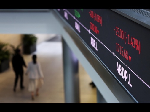 Borsa: Europa migliora nel finale con Wall Street, Milano -0,7%