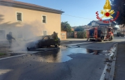 Cassano Magnago: auto in fiamme