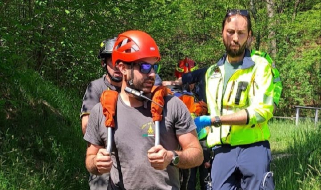Si ribalta col trattore: soccorso in Val Grande
