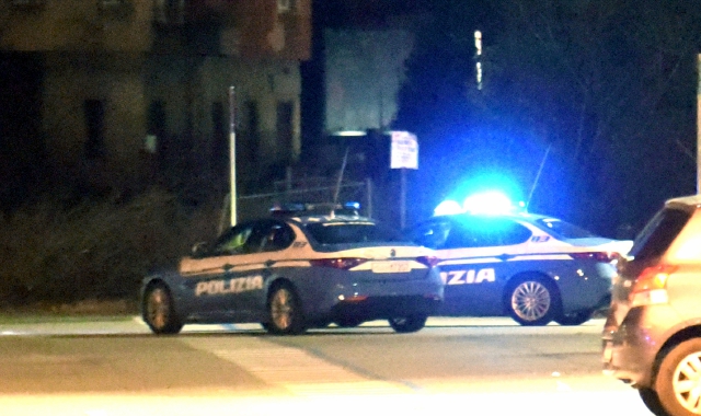 Varese, spacciatore investì poliziotto: patteggia