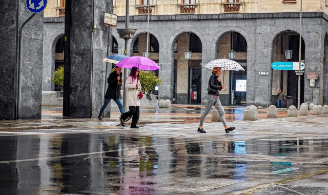 Il maltempo continua, spiragli di sole nel weekend