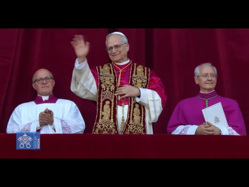 Prevost, 'aiutateci a costruire ponti'