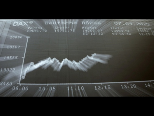 Borsa: Europa positiva in chiusura, Parigi +1,37%, Londra +0,59%