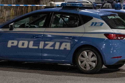 Figlio disabile molestato: madre e amante in carcere