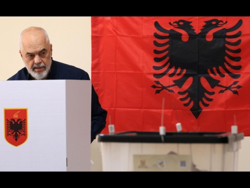 Albania, larga vittoria dei socialisti di Rama alle parlamentari