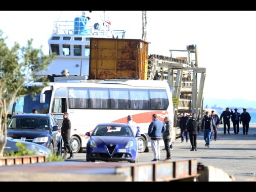 Via libera della Camera al decreto Albania con 126 sì