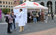 Varesini tutti ipertesi? Boom di visite in piazza