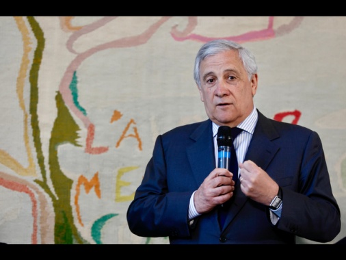 Tajani, 'reazione c'è stata, basta attacchi di Israele a Gaza'
