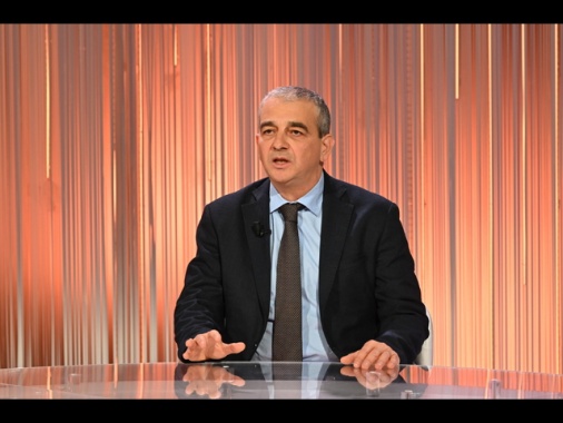 Fazzolari, format ristretto Volenterosi mina l'unità occidentale