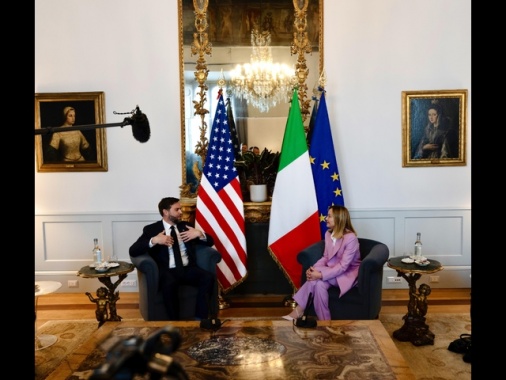 Meloni incontra Vance e von der Leyen alle 15.30