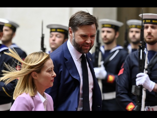Vance, 'bene Meloni pontiera tra Ue e Usa'