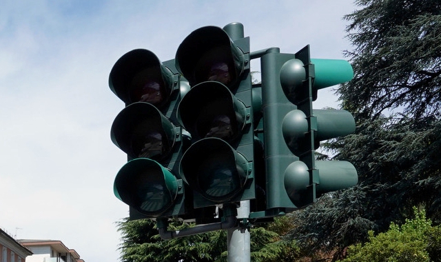 Blackout a Varese: disagi e semafori spenti