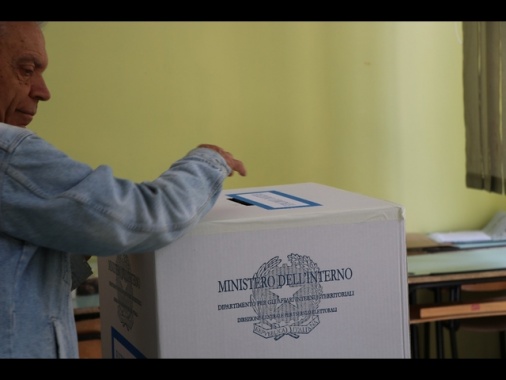 Affluenza amministrative al 54,42%, in crescita di 7 punti