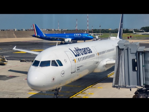Condor sfida l'Ue, ricorso contro l'ok alle nozze Ita-Lufthansa