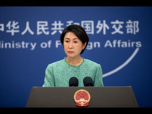 Cina, irragionevole revoca Usa a visti per nostri studenti