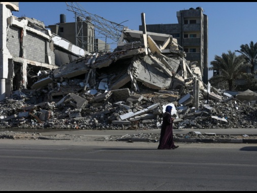 Hamas, 19 morti in un raid su campo profughi a Gaza