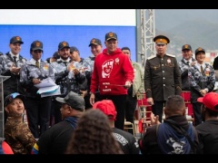 95d9bf5b61a8356d68d59f7d36d7a72c_683906963efb3.jpg
