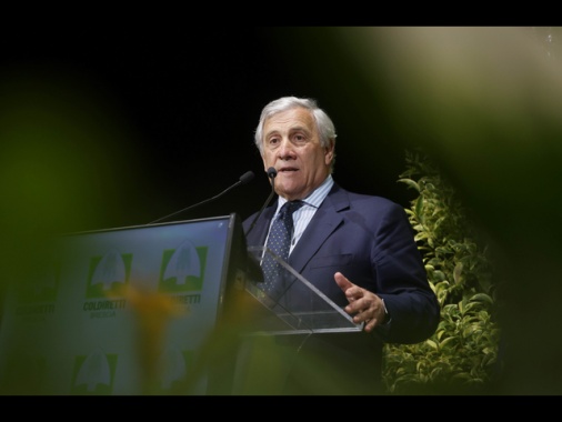 Tajani, Adam verrà in Italia, forse operato l'11 giugno