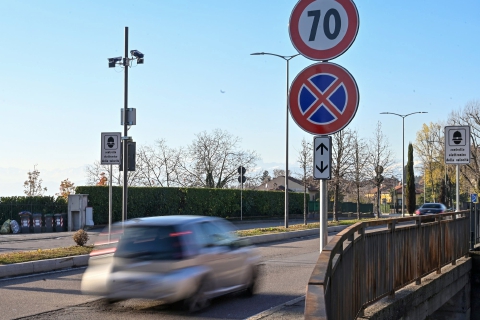 Varese, le multe fanno meno cassa