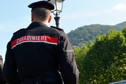 Travolta dal treno, tragedia a Laveno