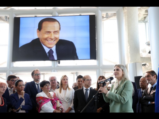 Barbara Berlusconi ricorda il padre, il tuo esempio mi guida