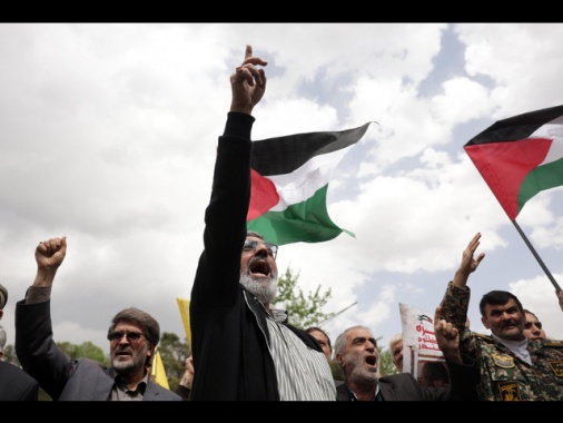 Iran, 'avvisati di possibile attacco di Israele da Paese amico'