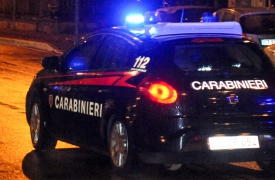 Rapina un coetaneo, arrestato 16enne