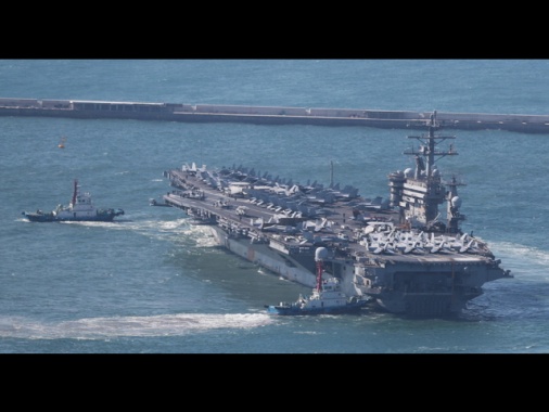 La portaerei Usa Nimitz in rotta verso il Medio Oriente