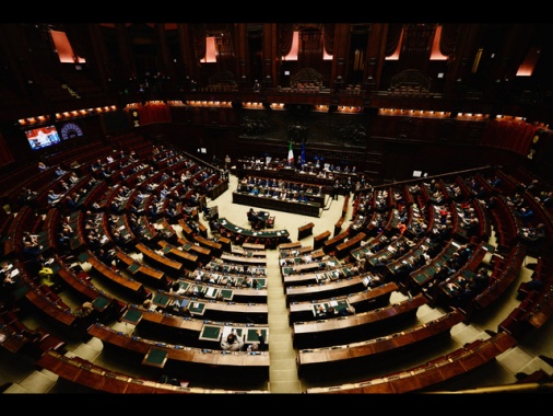 Università, maggioranza non segue governo e vota mozione Iv