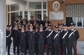 Il generale Galletta in visita ai carabinieri di Arona