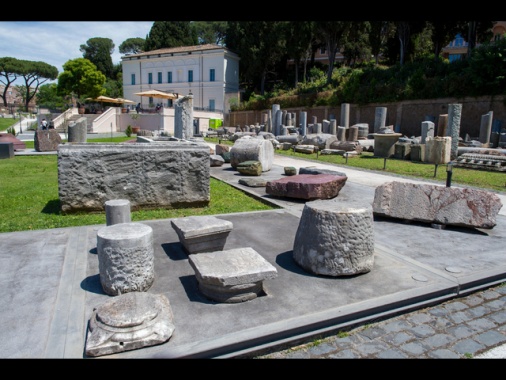 A Roma innalzate misure su eventi e obiettivi Usa
