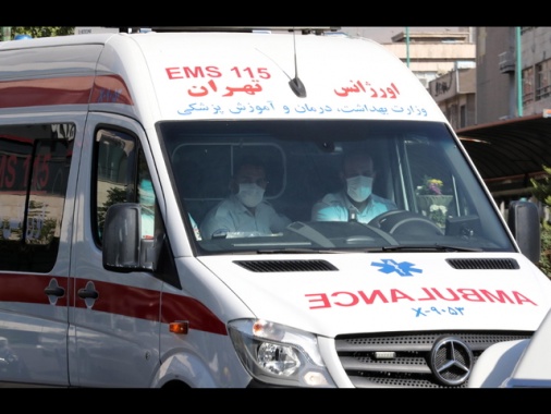 Media, 'raid Israele in Iran colpisce ambulanza, 3 morti'
