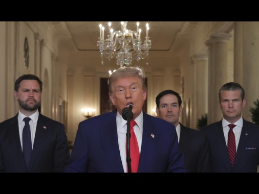 Media, Trump non risponderà all'attacco dell'Iran