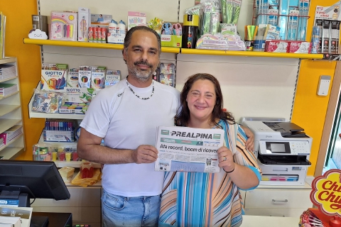 Riapre l’edicola: il centro di San Macario rinasce