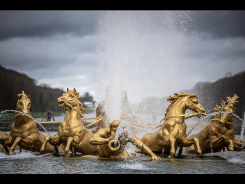 Bambina fragile morta per un malore a Versailles