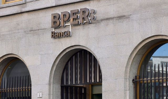 Popolare di Sondrio in Borsa si allinea al rilancio di Bper