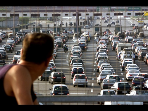 Bollo auto, dal 2026 si cambia, per le auto nuove