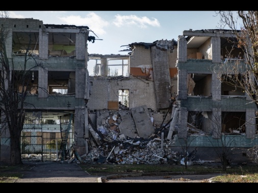 Kiev, 5 vittime nei raid russi nel Donetsk e nel Kherson