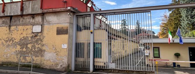 Ponte Tresa, spacciatore in manette