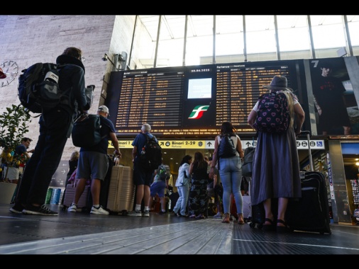 Sciopero dei treni scatta alle 21, disagi fino a domani alle 18