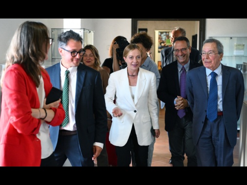 Meloni visita l'ANSA, '80 anni di giornalismo autorevole'