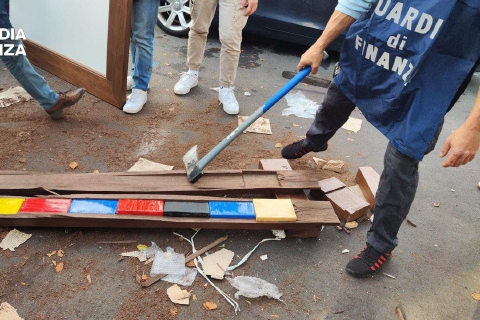 Droga nei boschi: sgominata banda marocchina