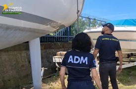 Natanti svizzeri irregolari nei laghi Maggiore e Ceresio