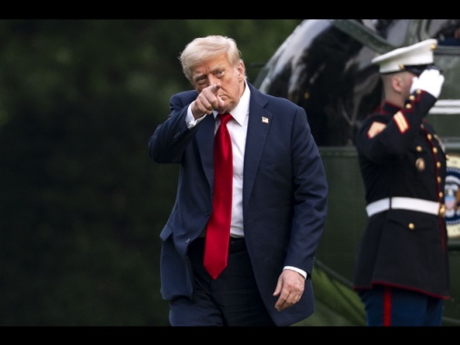 Trump, Usa derubati per decenni da amici e nemici